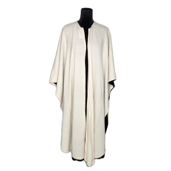 Shi Cashmere Scotland Double Layer Black & Cream Knit Long Cape Shawl Wrap OS - Picture 5 of 8